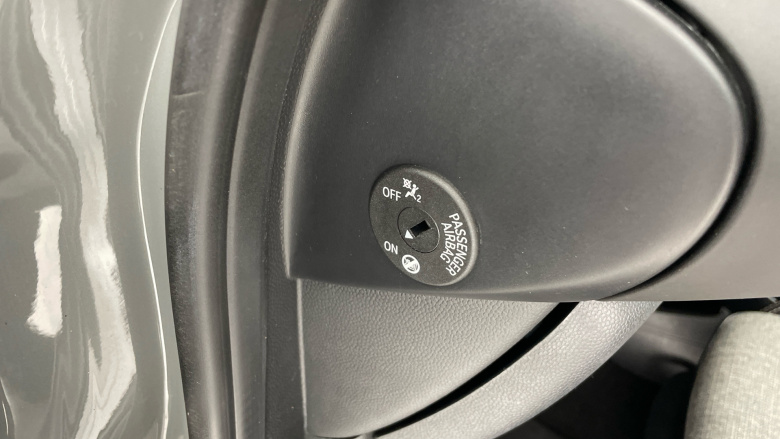 MINI Hatchback 135kW Cooper S Level 2 33kWh 3dr Auto Electric Hatchback